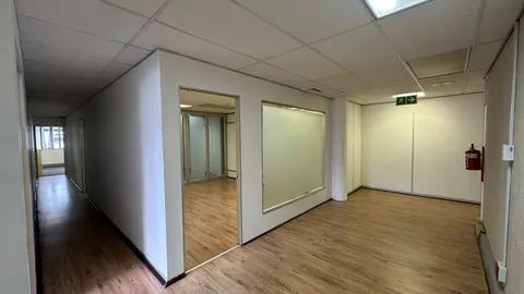 Edward 3, 70 Edward Road